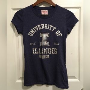 Victoria’s Secret PINK University of Illinois Tee. Size M.